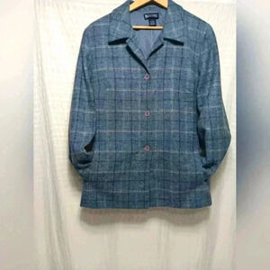 Lands End 💯 Wool ladies Blue plaid Blazer. Size  16